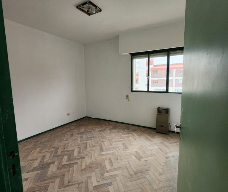01-0000047110-06